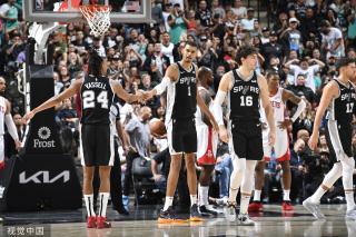 的比赛中更 的比赛中更