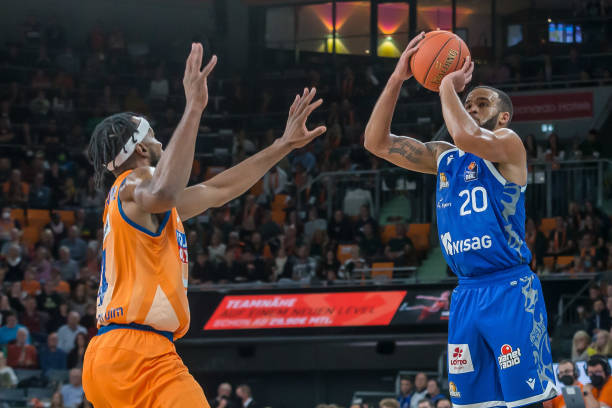 的速度和敏 的速度和敏