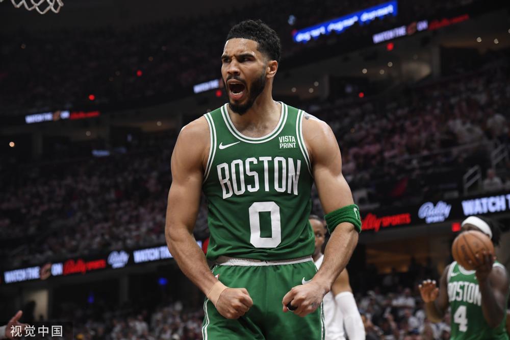 禁区外射门 禁区外射门