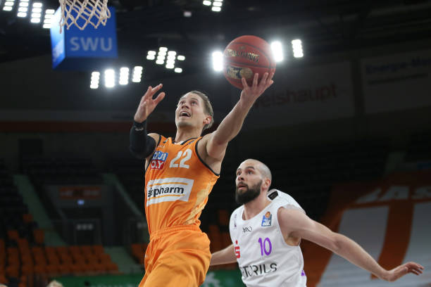 寥寥无几 寥寥无几