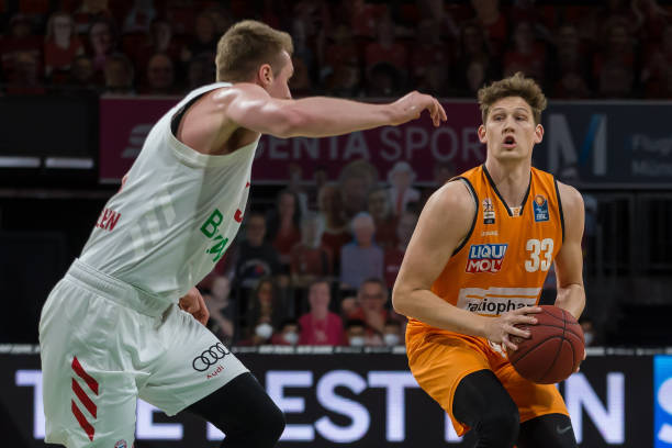 埃弗顿痛击 埃弗顿痛击